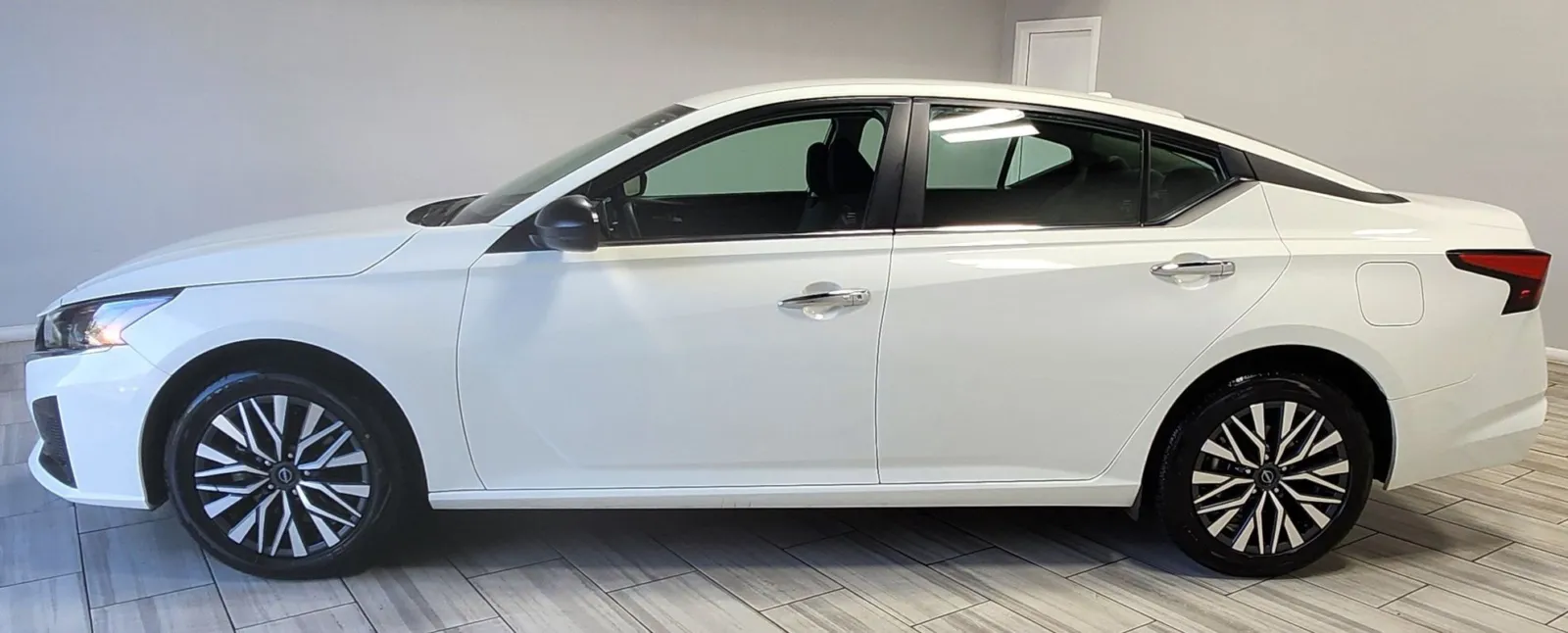 Photos of 2025 Nissan Altima SV AWD for sale in Philadelphia, PA at Torresdale Ave