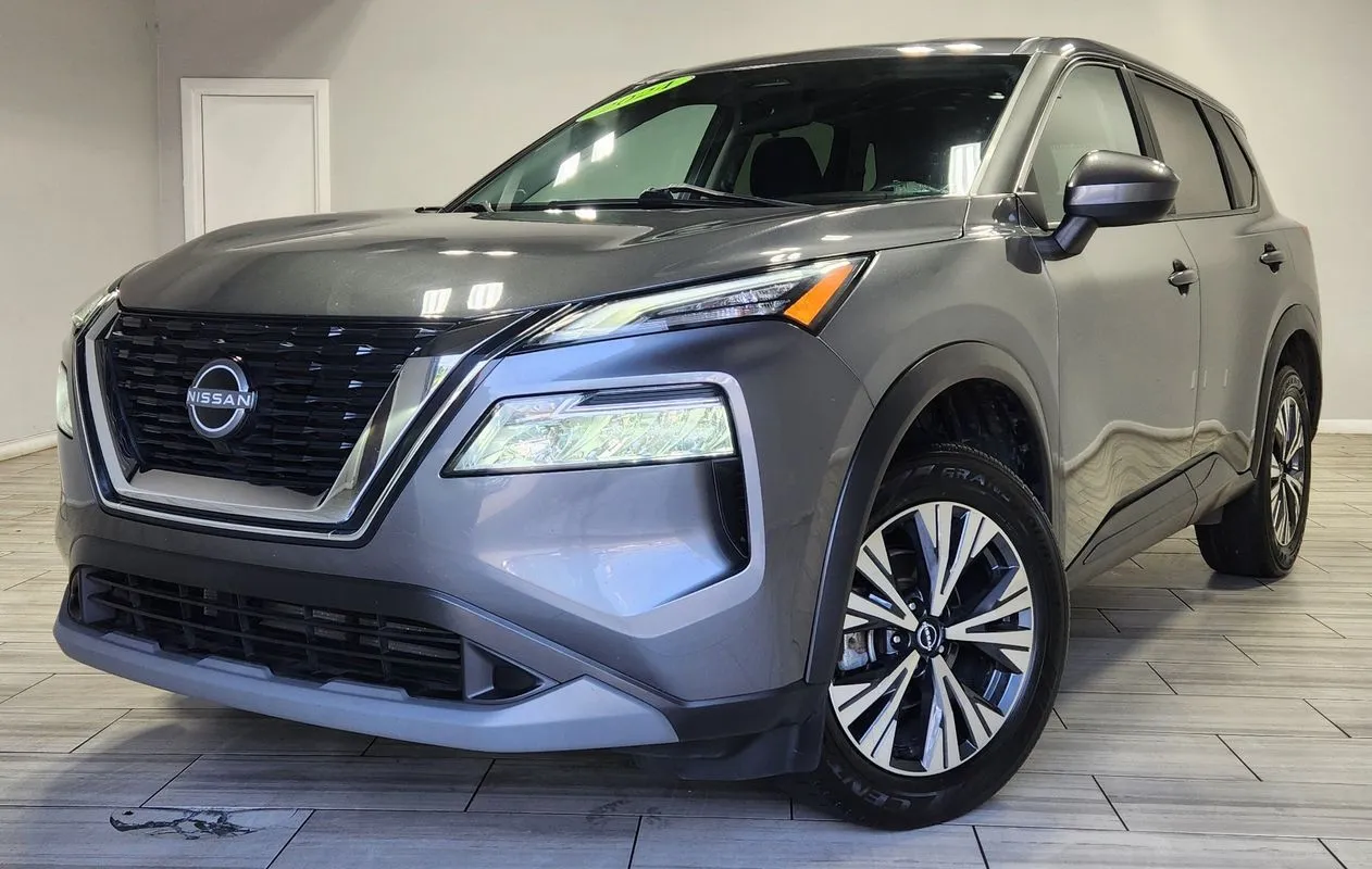 Gray 2023 Nissan Rogue SV FWD for sale in Philadelphia, PA