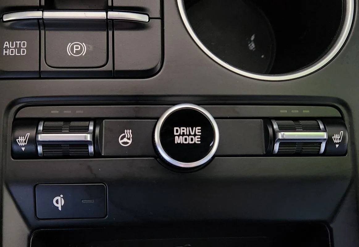 Kia K5 photo 23