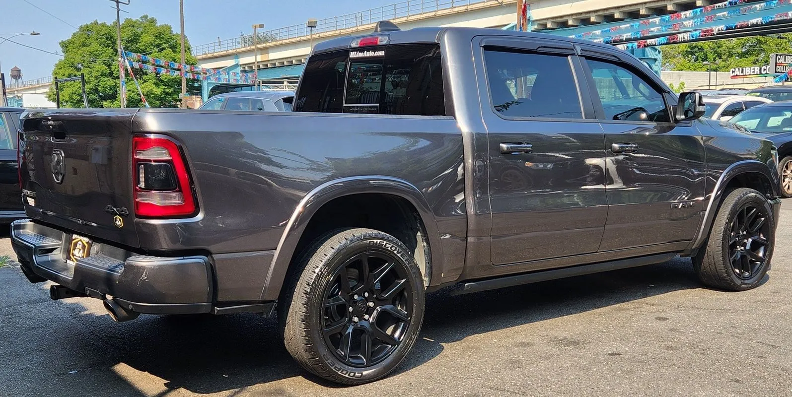 More photos of 2021 Ram 1500 Laramie Crew Cab 4x4 5'7" Box at Torresdale Ave, PA