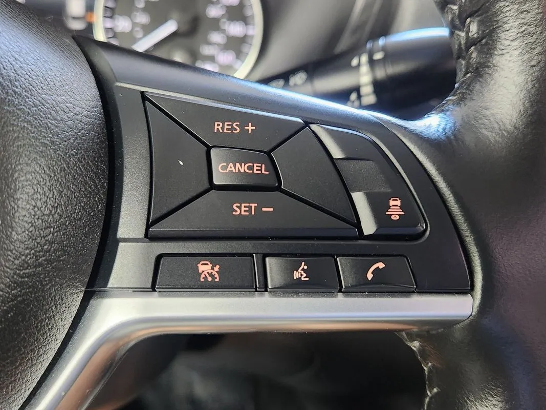 Nissan Sentra photo 17