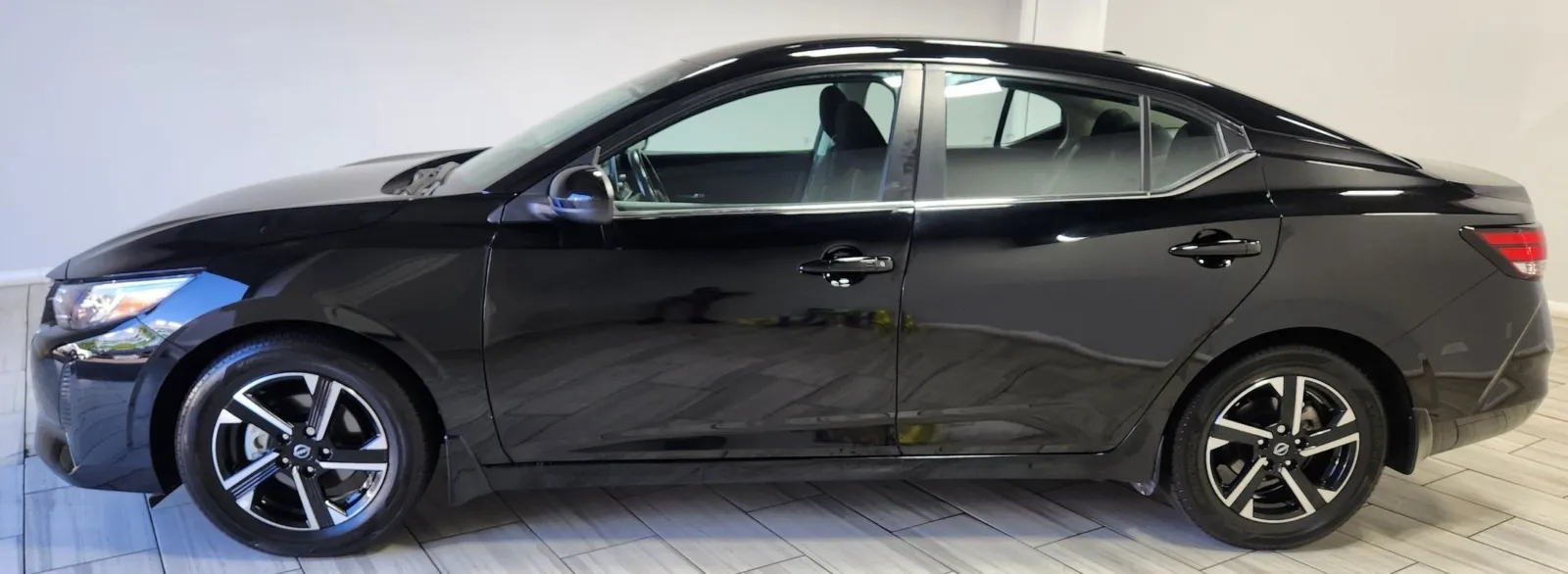 Photos of 2025 Nissan Sentra SV for sale in Philadelphia, PA at Torresdale Ave