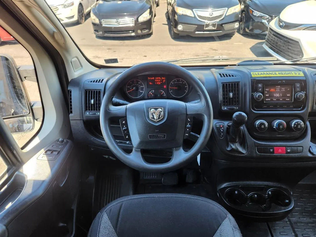 Ram ProMaster 3500 photo 16