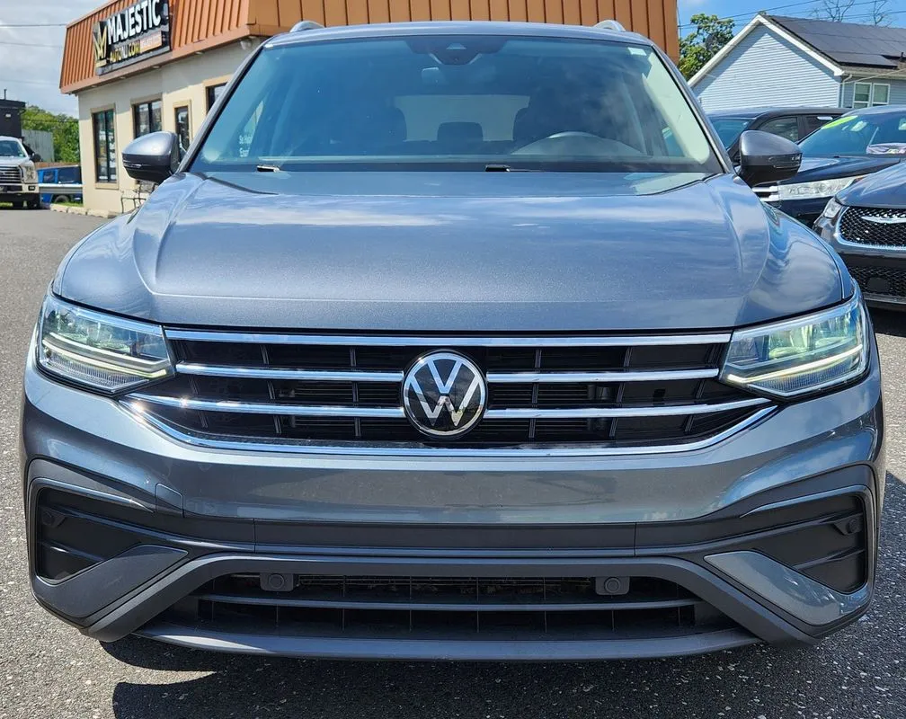 Volkswagen Tiguan photo 8