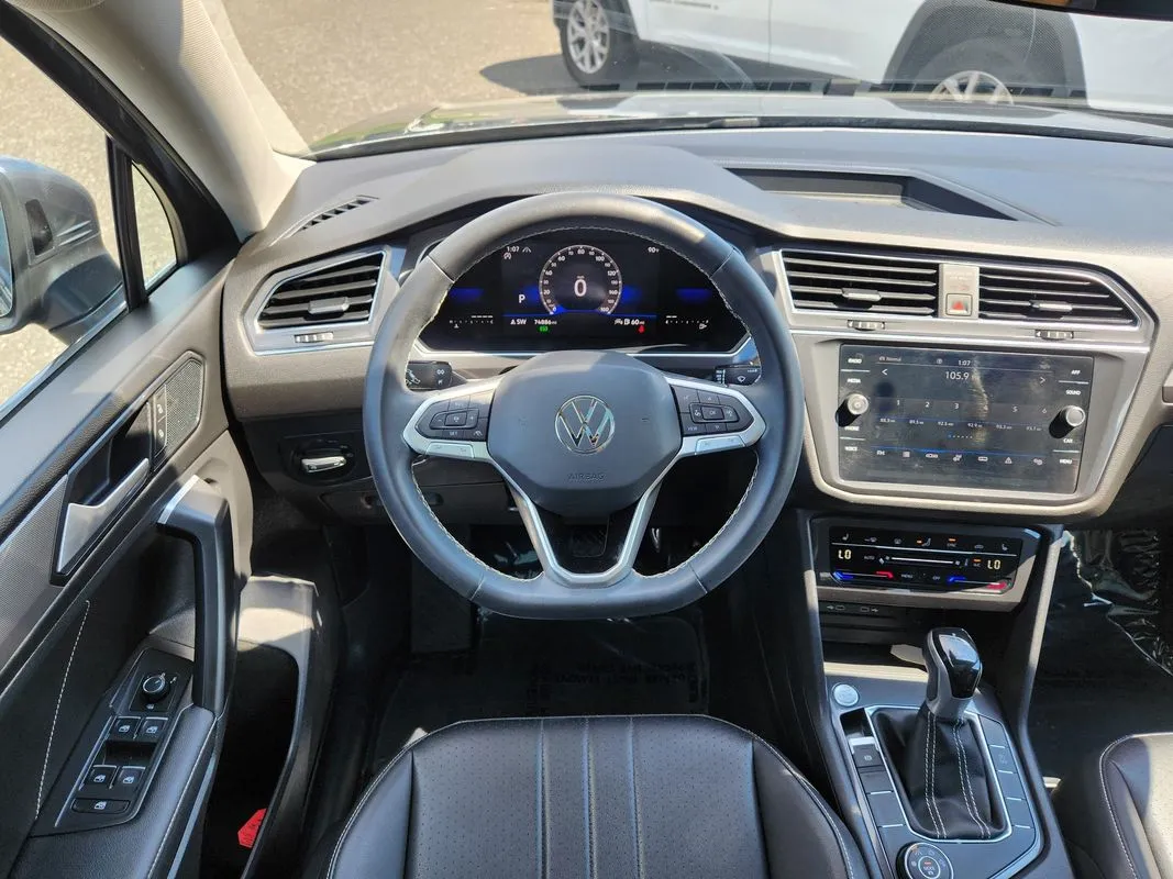Volkswagen Tiguan photo 17