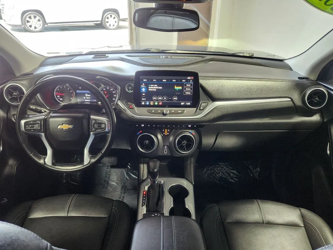Chevrolet Blazer photo 14