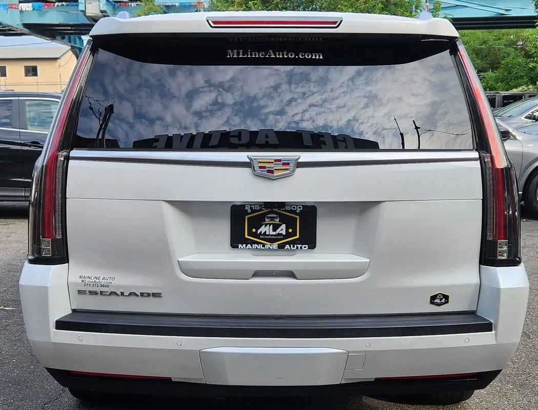 More photos of 2018 Cadillac Escalade ESV Luxury at Torresdale Ave, PA