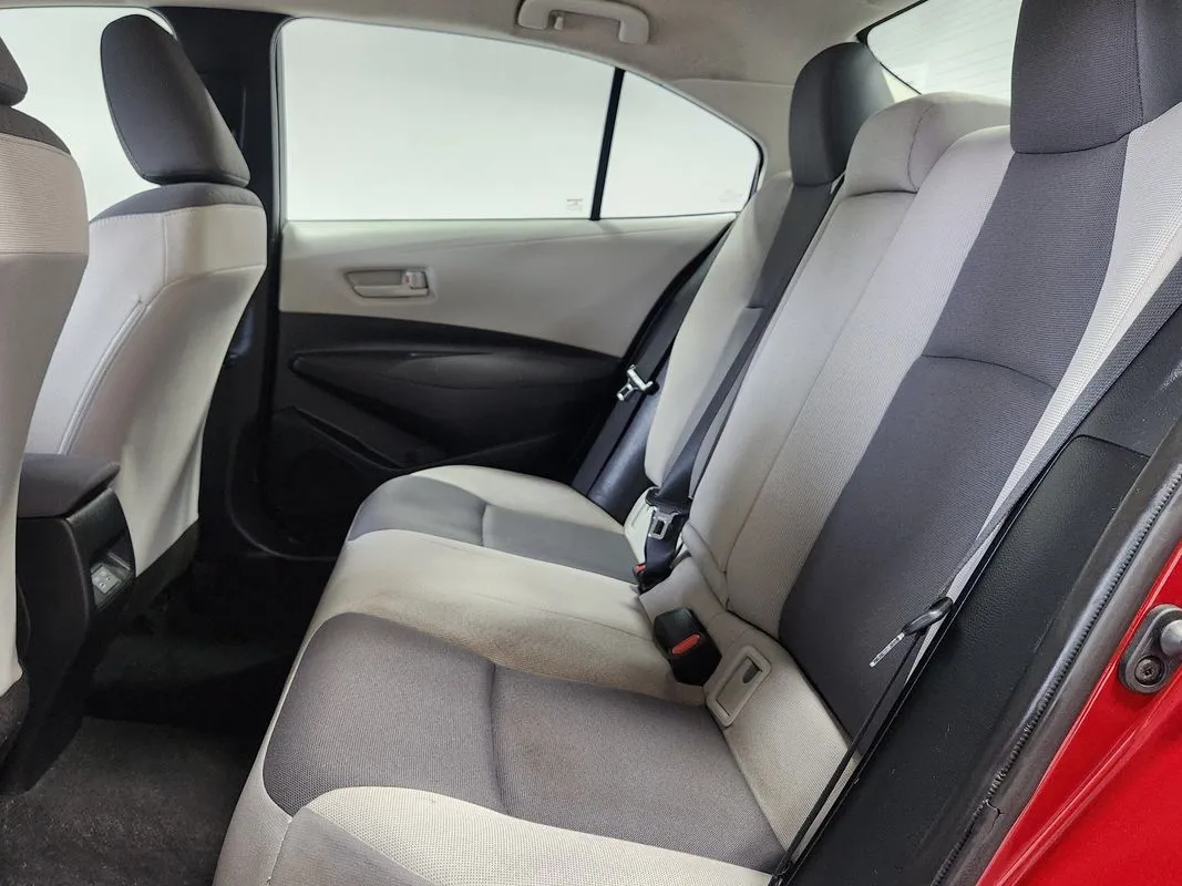 Toyota Corolla photo 13
