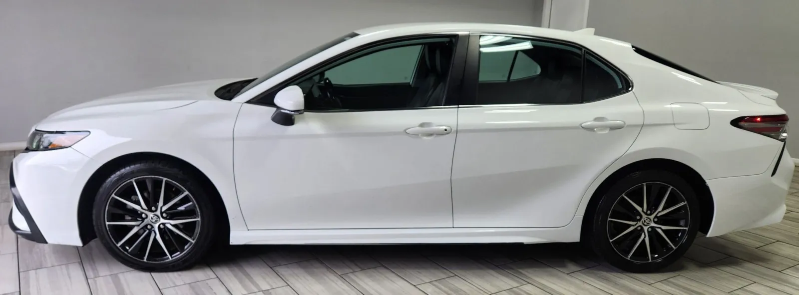 Photos of 2024 Toyota Camry SE for sale in Philadelphia, PA at Torresdale Ave