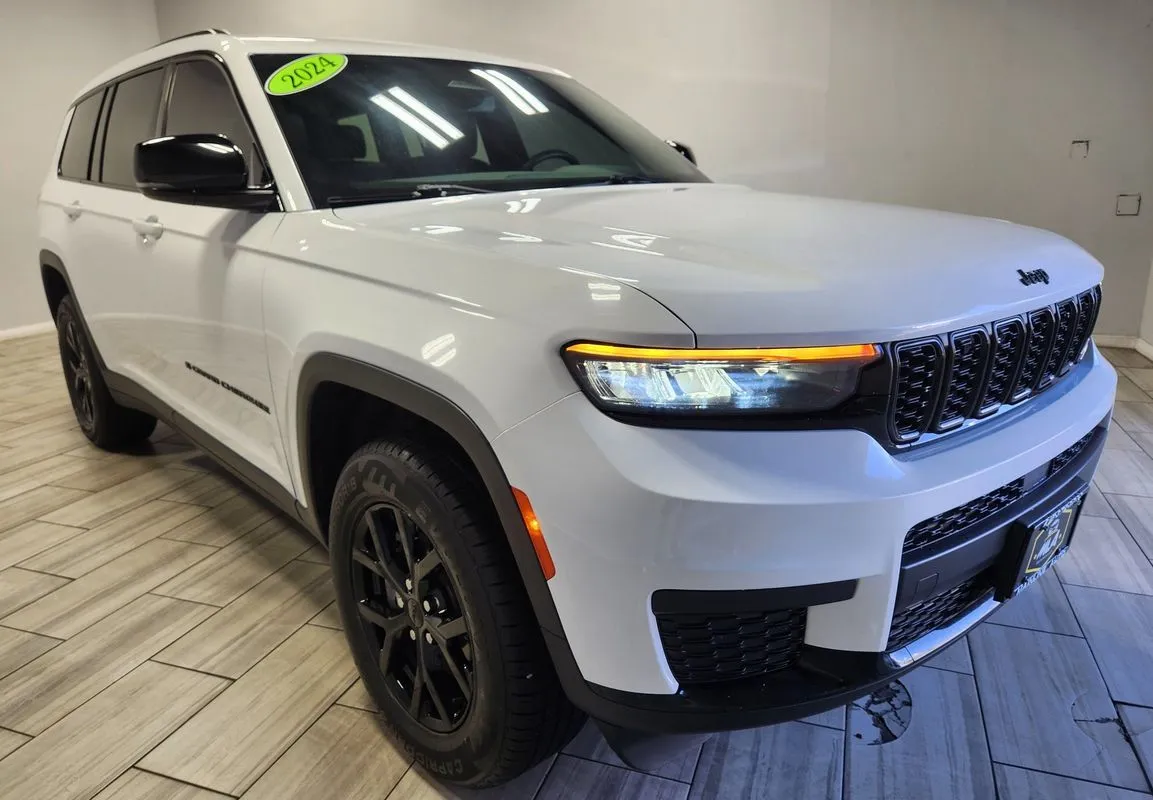 Jeep Grand Cherokee L photo 7