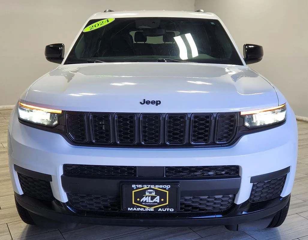 Jeep Grand Cherokee L photo 8