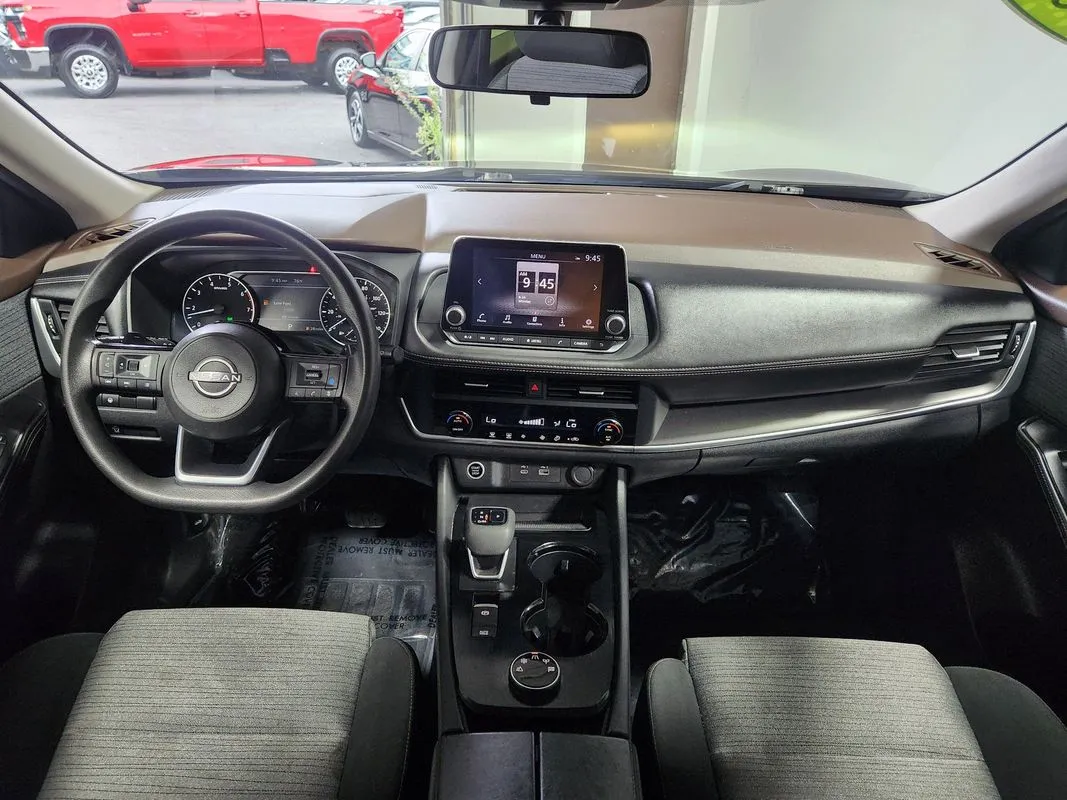 Nissan Rogue photo 15