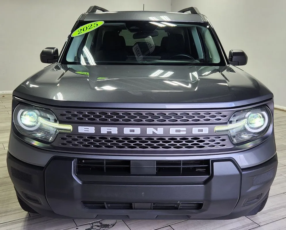 Ford Bronco Sport photo 8