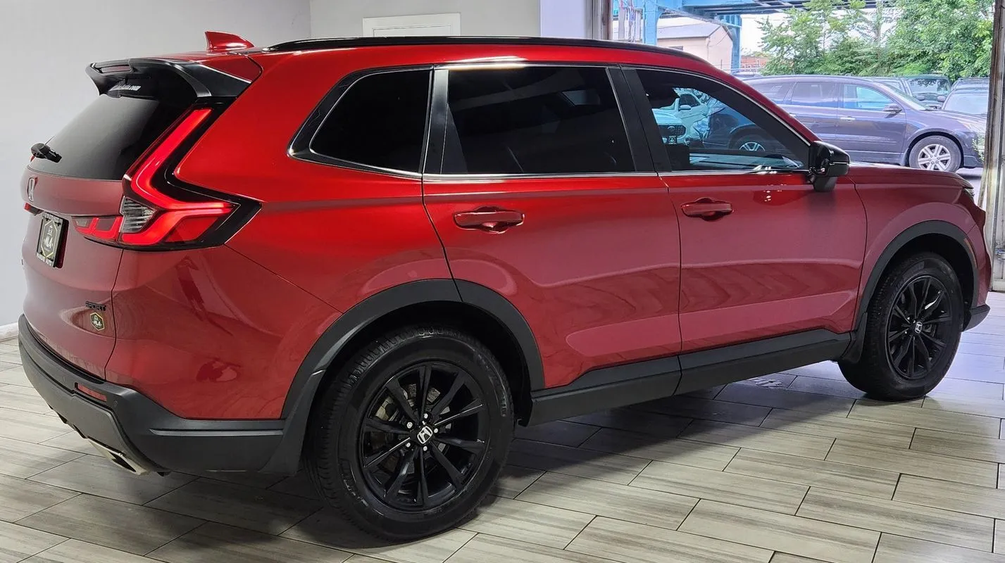 More photos of 2024 Honda CR-V Hybrid Sport-L at Torresdale Ave, PA