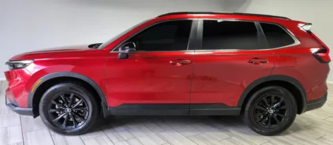 Photos of 2024 Honda CR-V Hybrid Sport-L for sale in Philadelphia, PA at Torresdale Ave