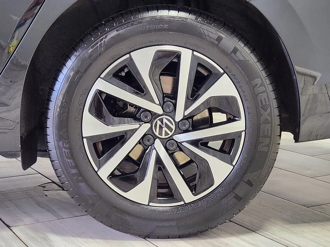 Volkswagen Jetta photo 9