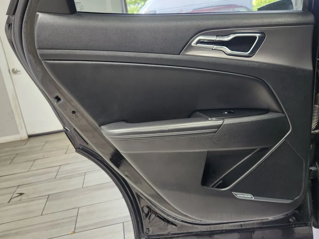 Kia Sportage photo 12