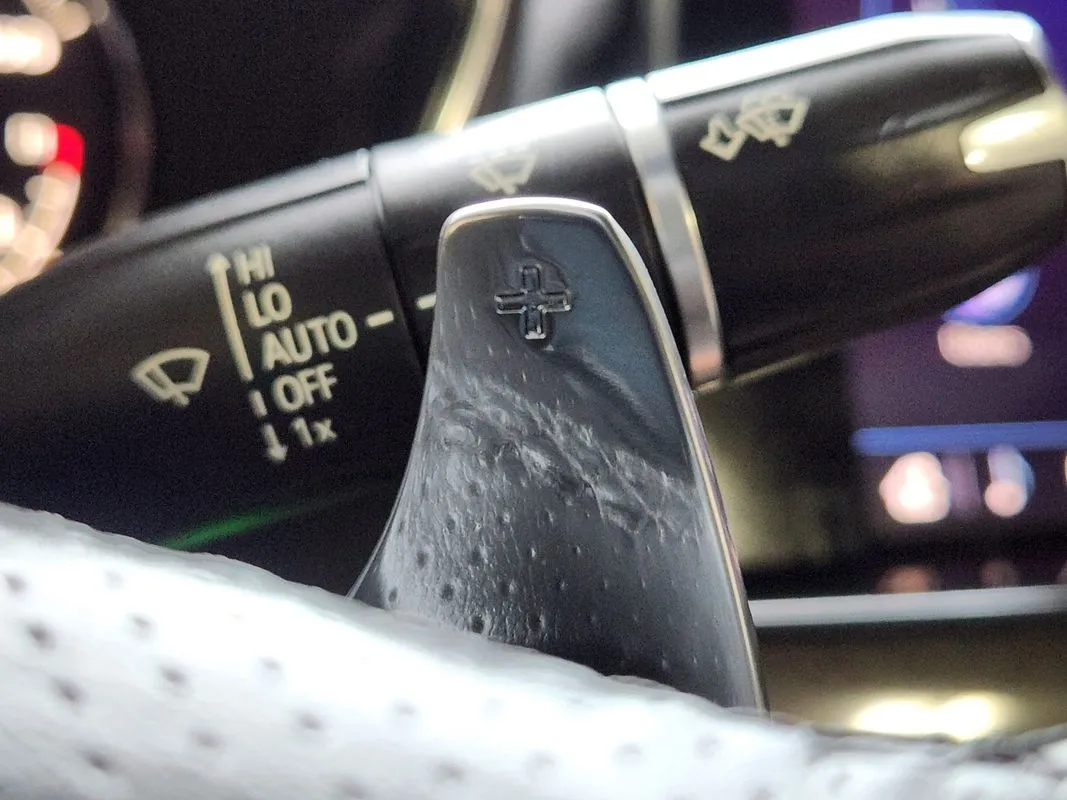 Cadillac CT5 photo 20