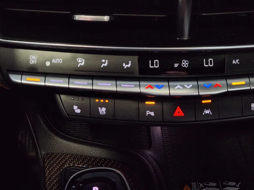 Cadillac CT5 photo 27