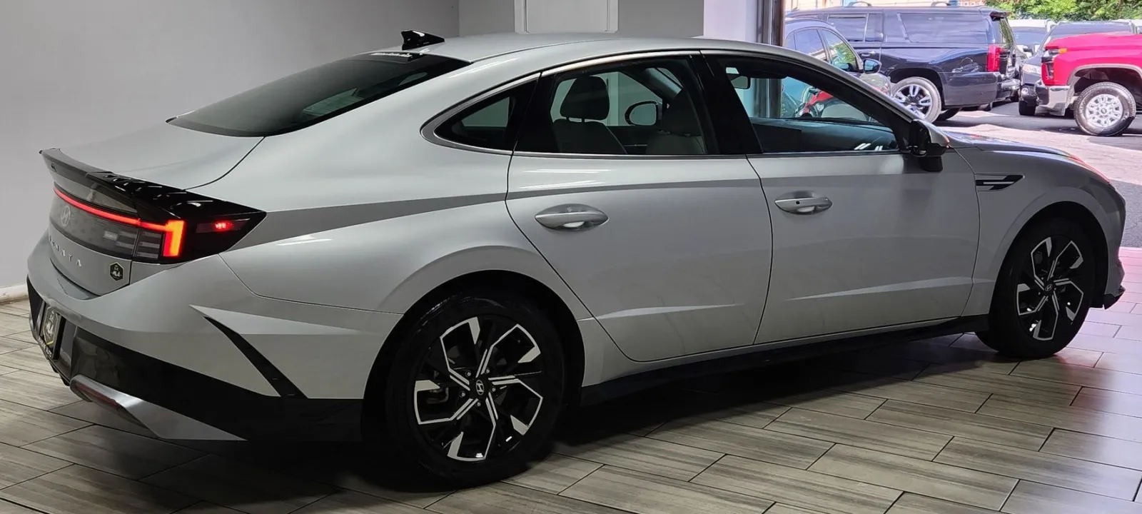 More photos of 2025 Hyundai Sonata SEL at Torresdale Ave, PA