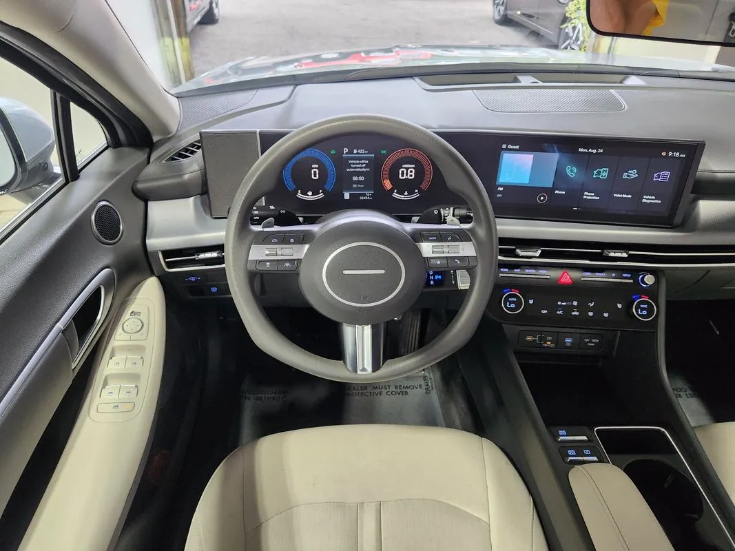 Hyundai Sonata photo 16