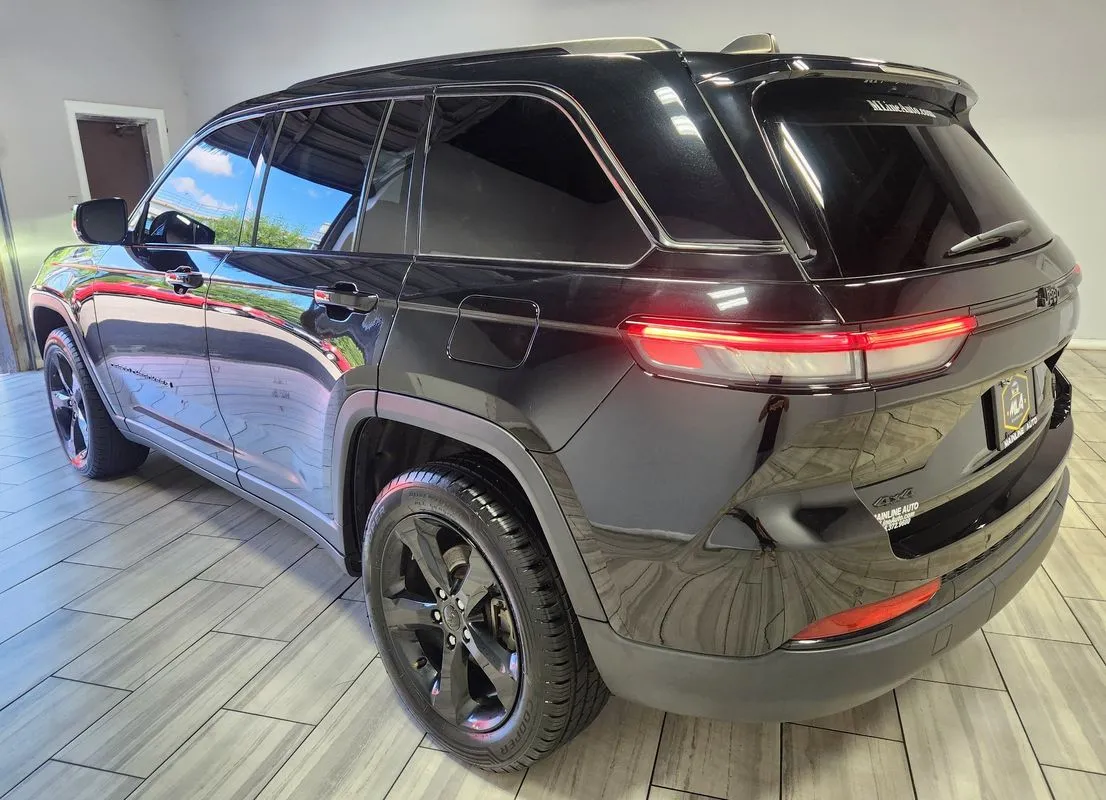 Another view of 2023 Jeep Grand Cherokee Limited 4x4 for sale in Philadelphia, PA at Torresdale Ave