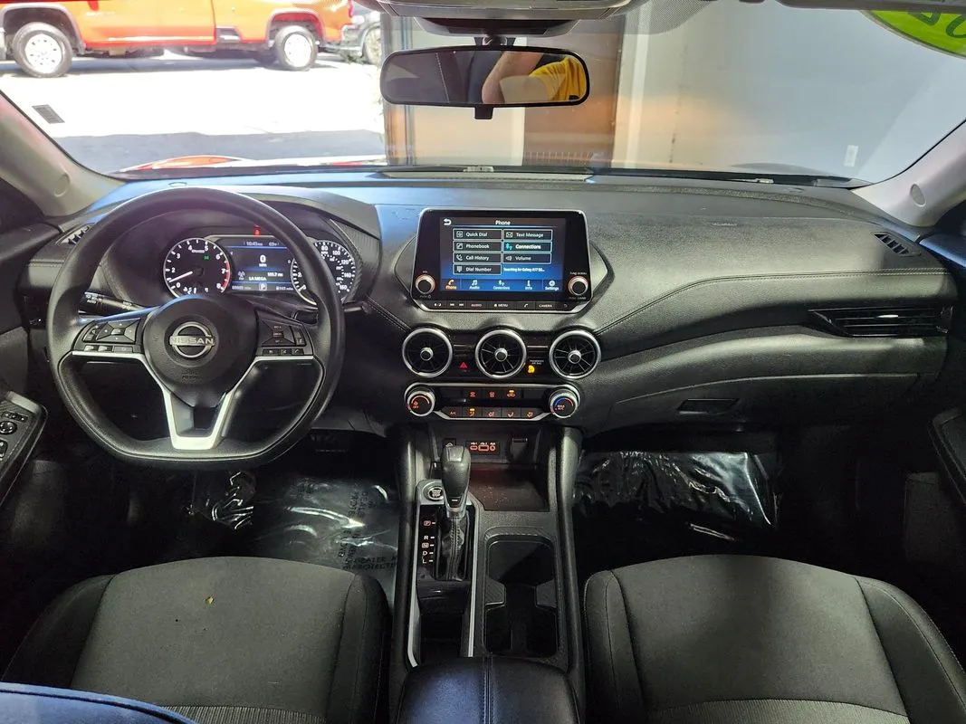 Nissan Sentra photo 15