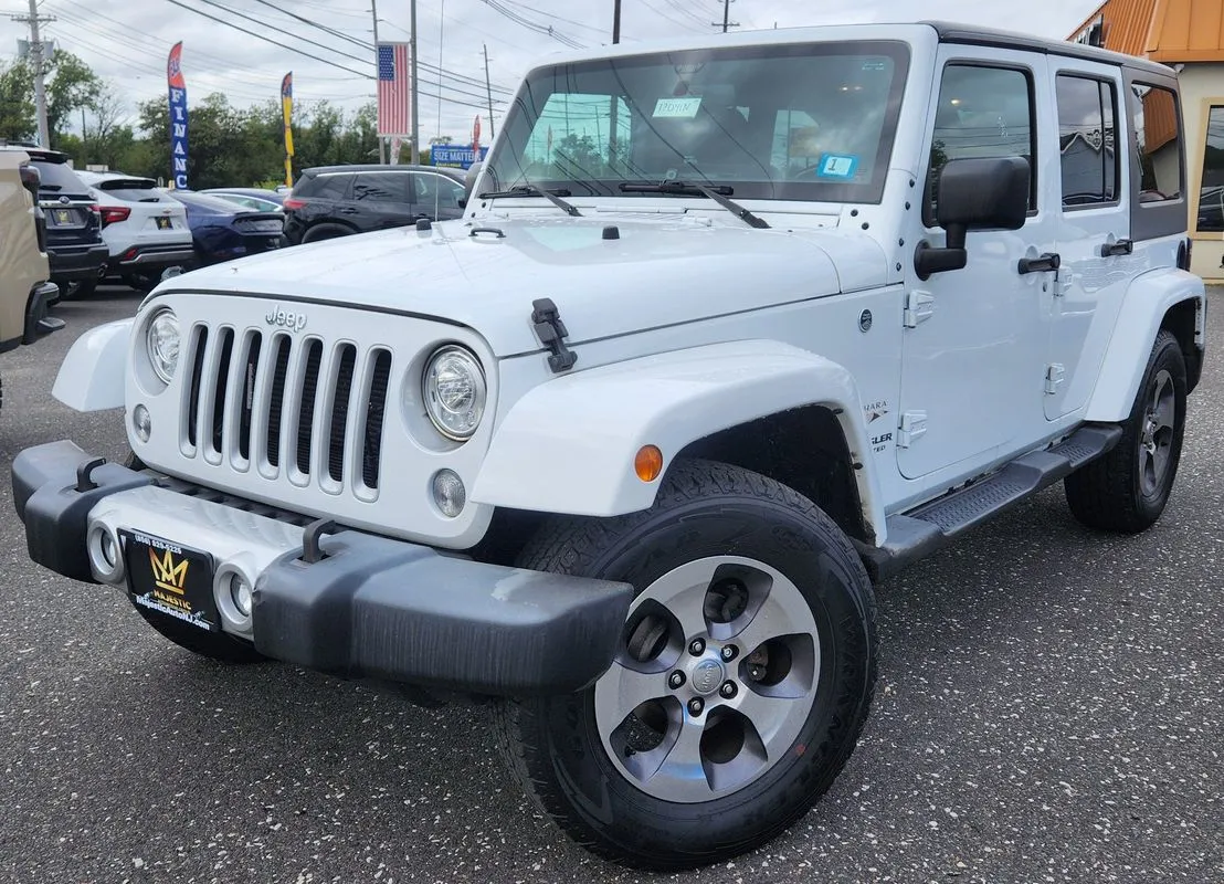 White 2017 Jeep Wrangler Unlimited Sahara 4x4 for sale in Philadelphia, PA