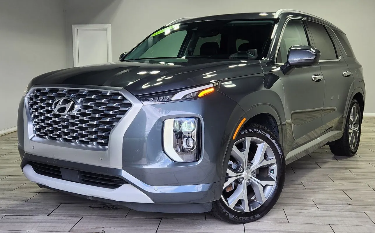Gray 2022 Hyundai Palisade Limited for sale in Philadelphia, PA