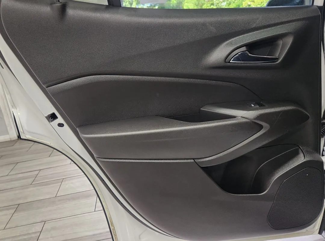 Chevrolet Trax photo 12