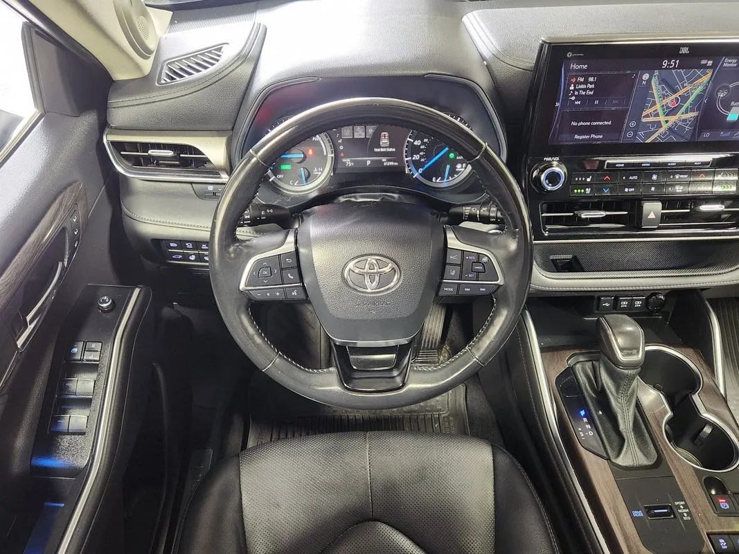 Toyota Highlander photo 20