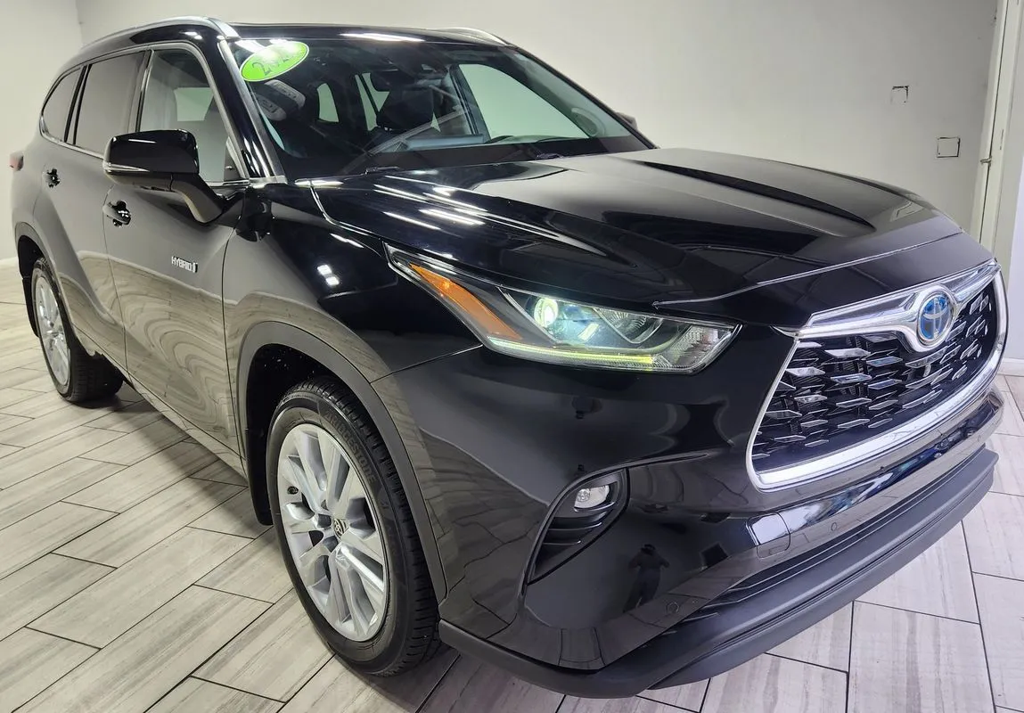 Toyota Highlander photo 7