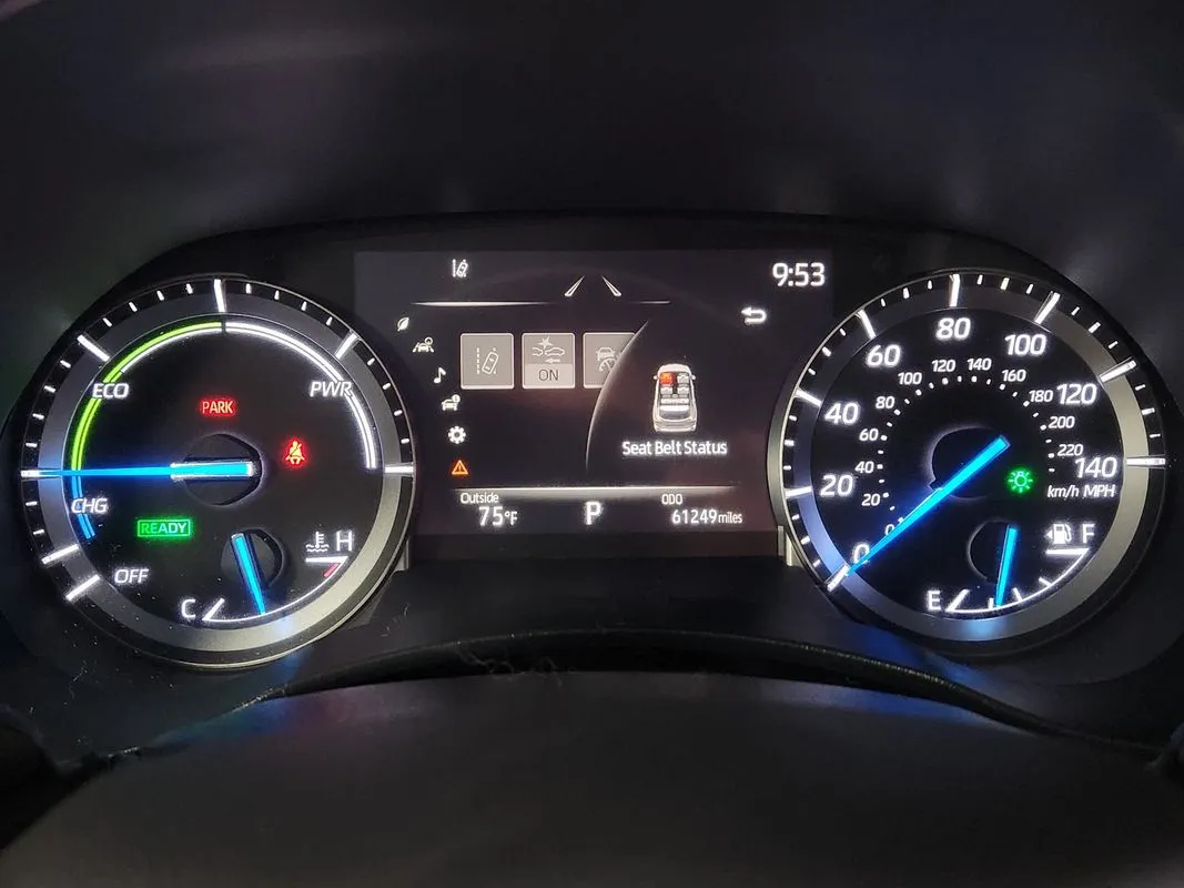 Toyota Highlander photo 23