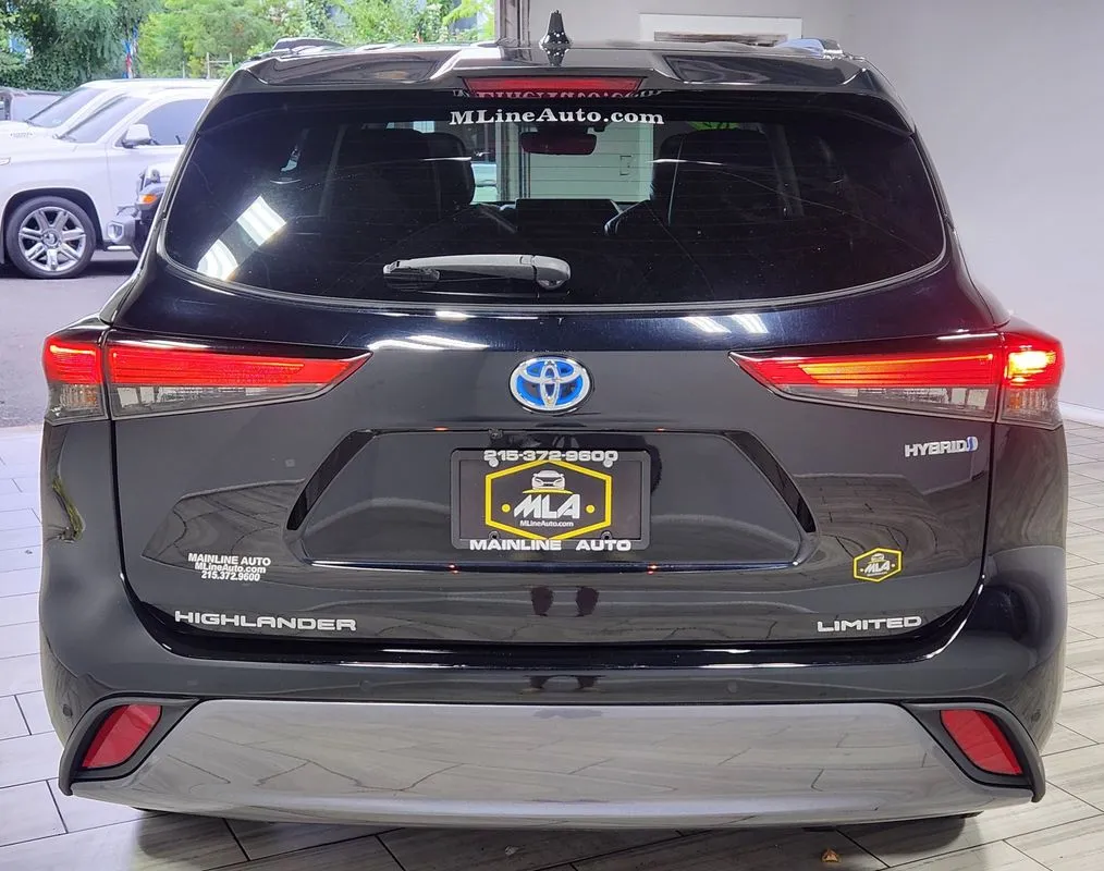 More photos of 2021 Toyota Highlander Limited at Torresdale Ave, PA