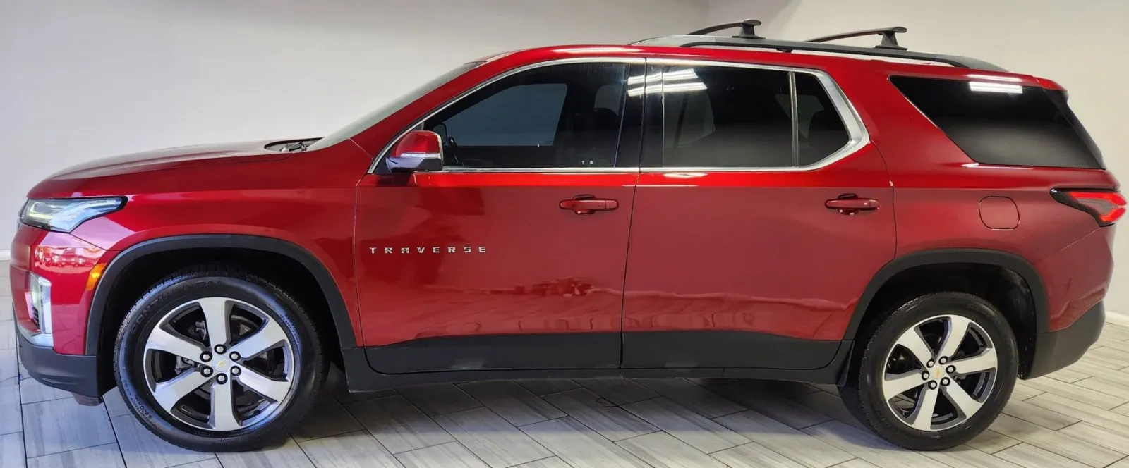 Photos of 2022 Chevrolet Traverse AWD LT Leather for sale in Philadelphia, PA at Torresdale Ave