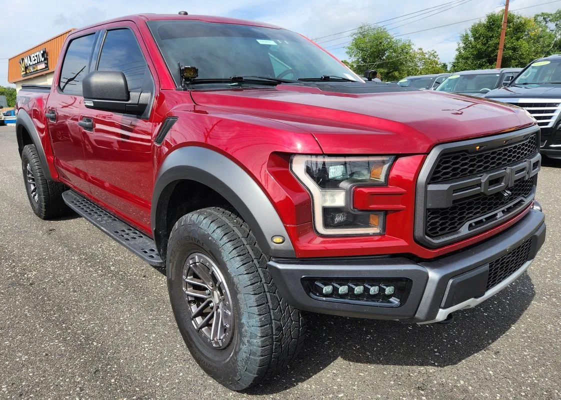Ford F-150 photo 7