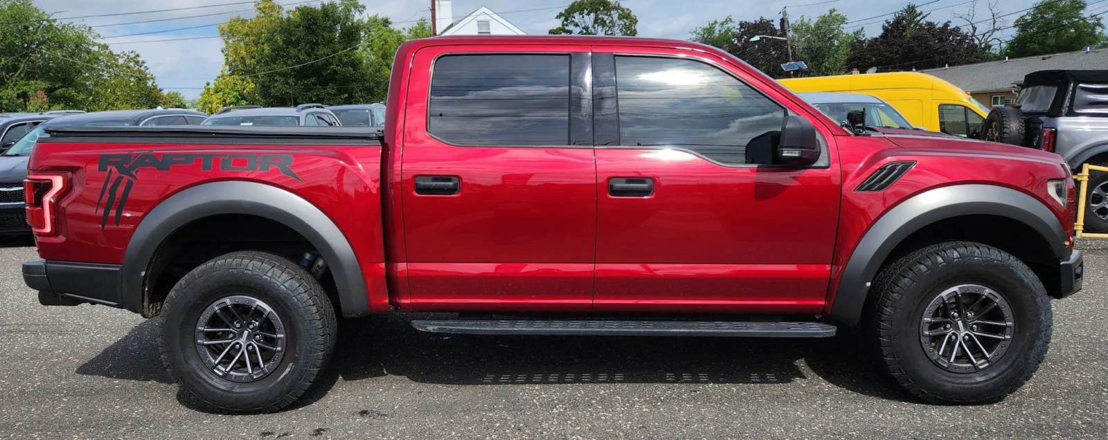 Ford F-150 photo 6