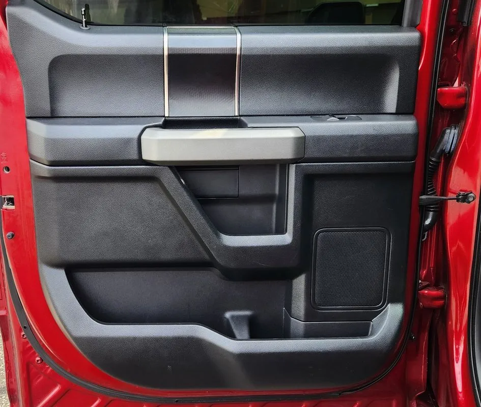 Ford F-150 photo 12