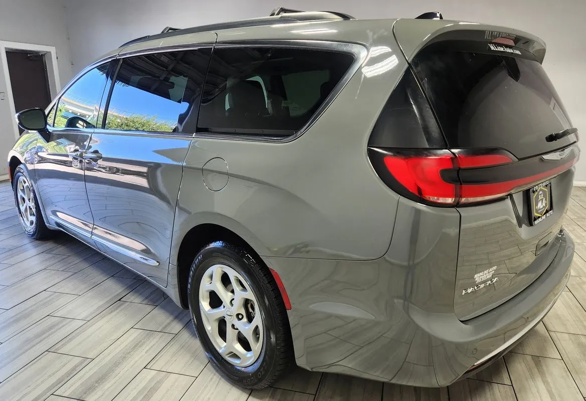 Another view of 2023 Chrysler Pacifica Limited for sale in Philadelphia, PA at Torresdale Ave
