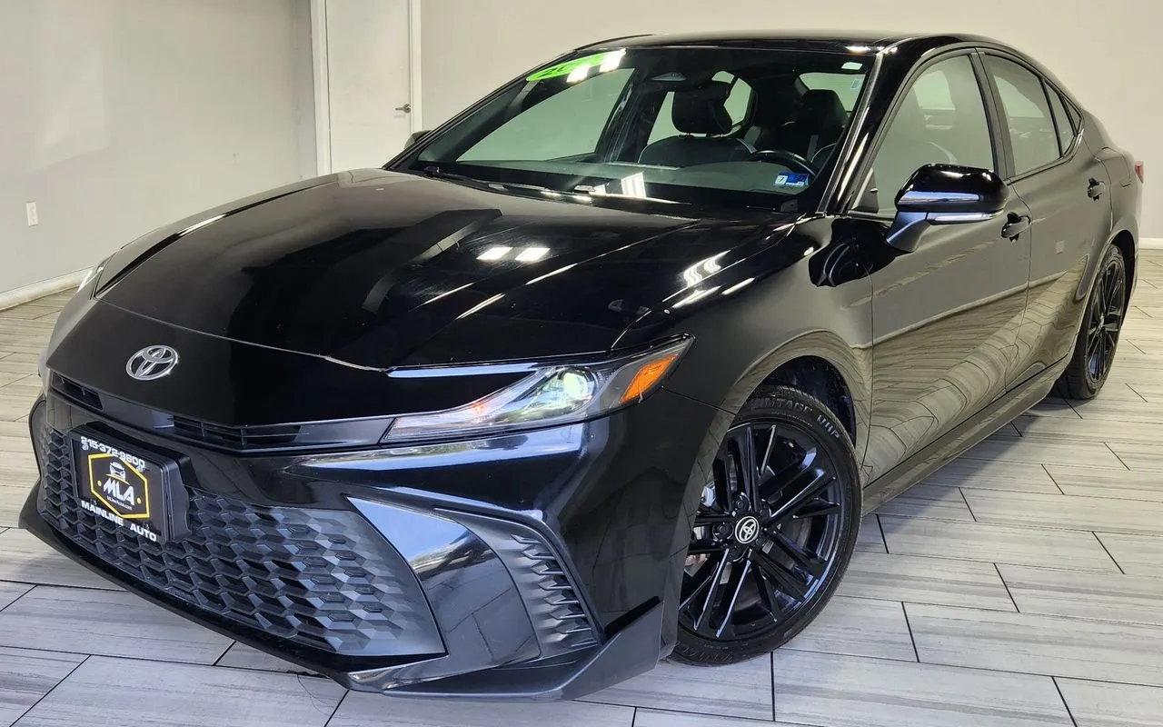 Black 2025 Toyota Camry SE for sale in Philadelphia, PA