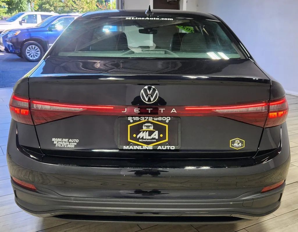 More photos of 2025 Volkswagen Jetta 1.5T Sport at Torresdale Ave, PA