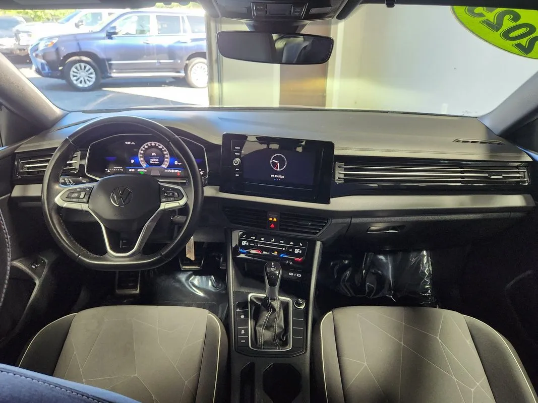 Volkswagen Jetta photo 15
