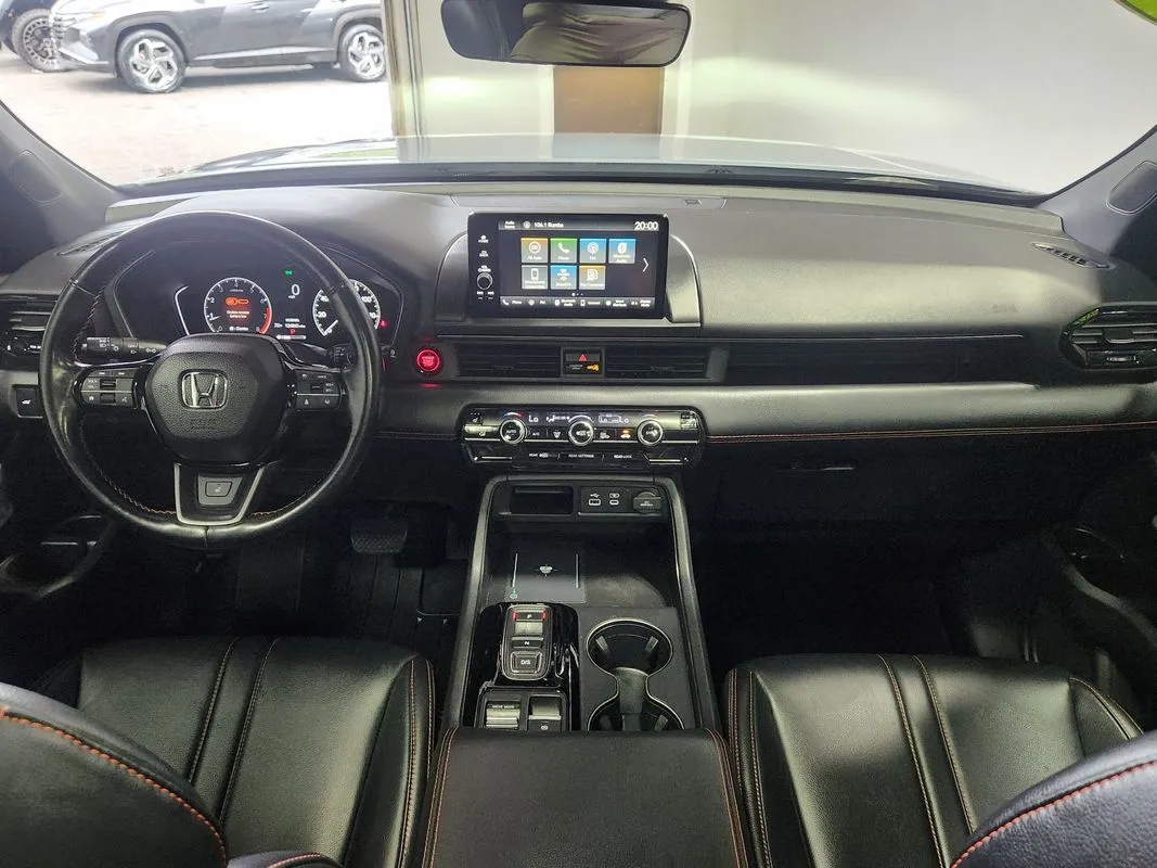 Honda Pilot photo 17