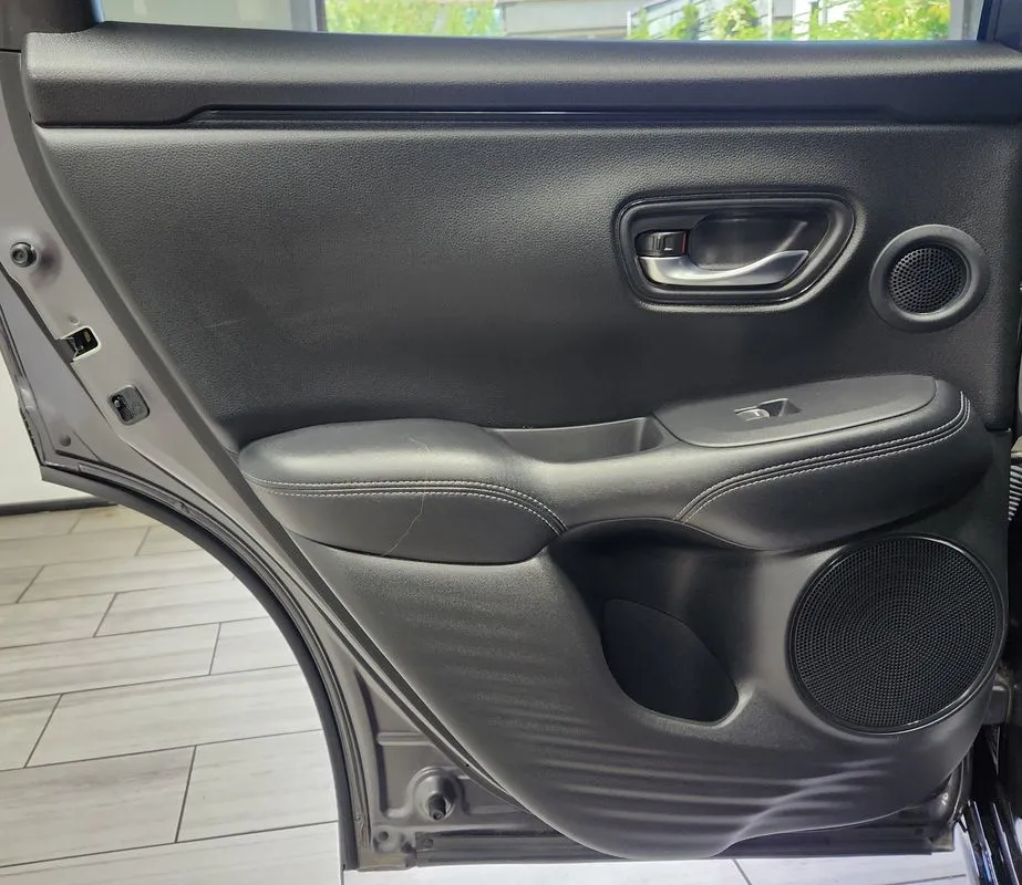 Honda HR-V photo 12