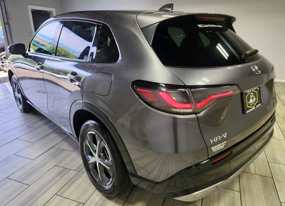 Another view of 2023 Honda HR-V AWD EX-L for sale in Philadelphia, PA at Torresdale Ave