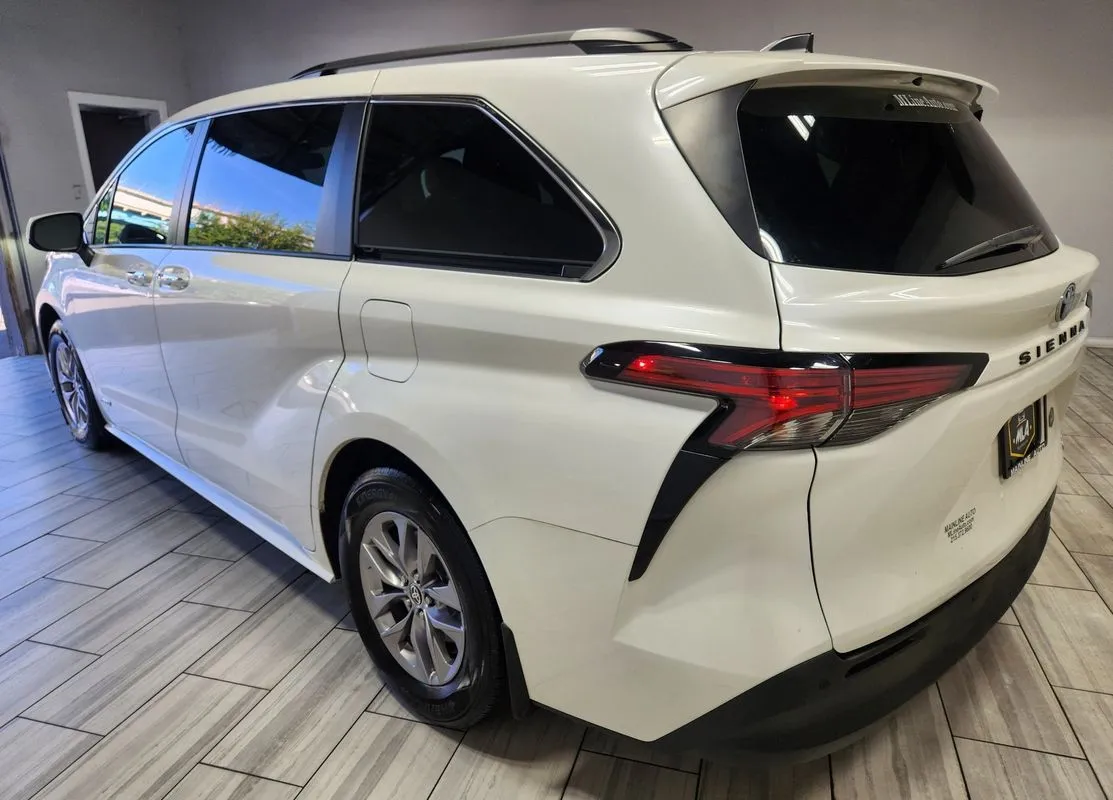 Another view of 2021 Toyota Sienna XLE for sale in Philadelphia, PA at Torresdale Ave
