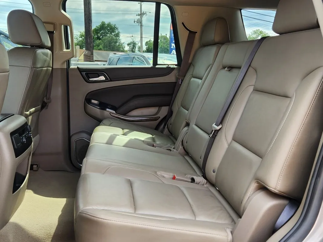 Chevrolet Tahoe photo 13