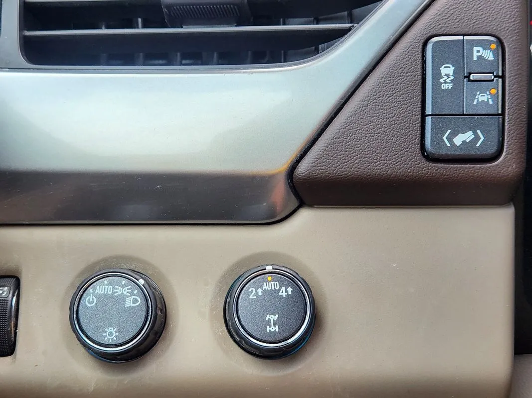 Chevrolet Tahoe photo 19