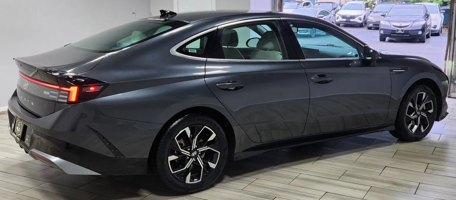 More photos of 2025 Hyundai Sonata SEL at Torresdale Ave, PA
