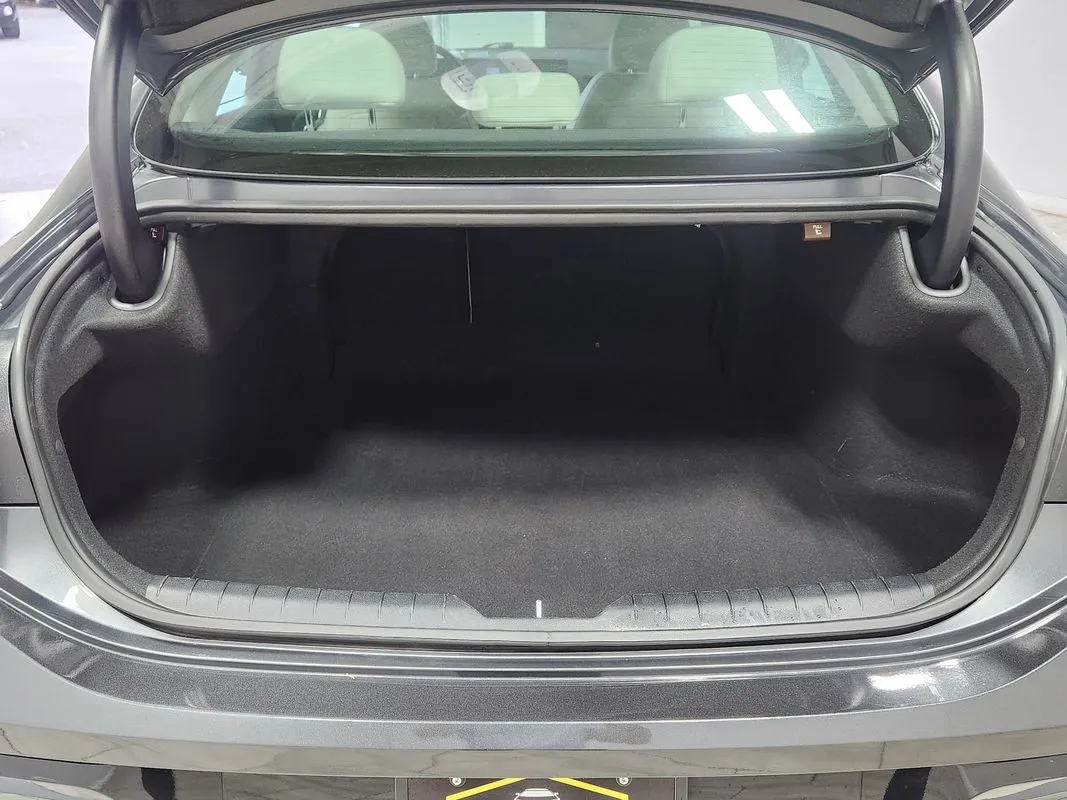 Hyundai Sonata photo 14